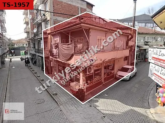 GÜRKAN GAYRİMENKUL ÇARŞI MERKEZİNDE 68 M2 ARSADA SATILIK BİNA
